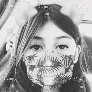 Meet your Posher, Elisa asucena